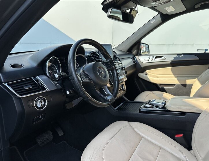 Mercedes-Benz GLE SUV / Terénní 3,0 l 190 kw