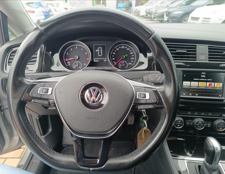 Volkswagen Golf Hatchback 1,4 l 110 kw