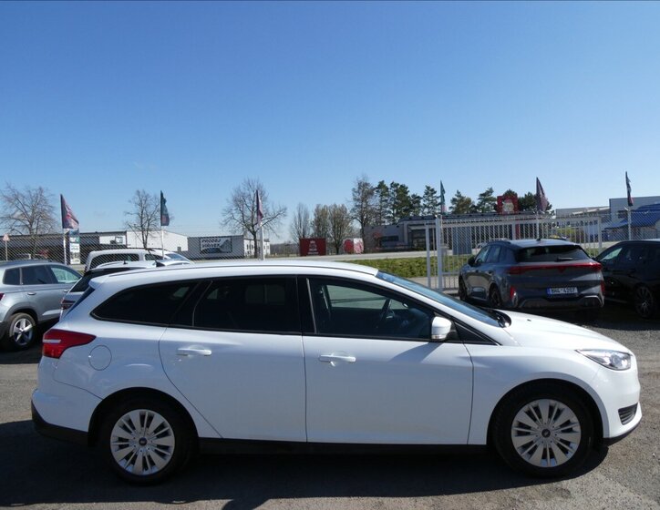Ford Focus Kombi 1,5 l 70 kw