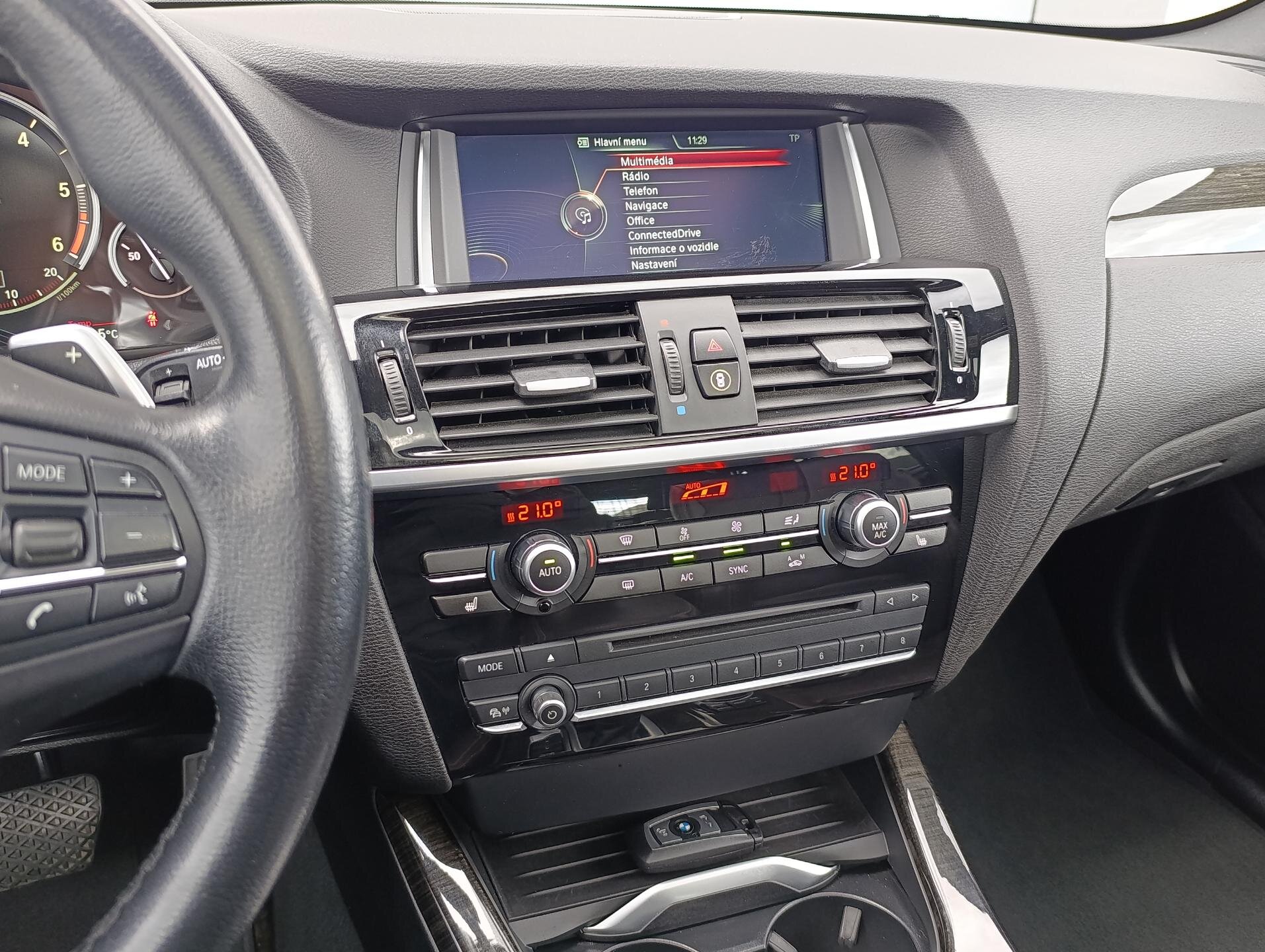 BMW X3 SUV / Terénní 3,0 l 230 kw