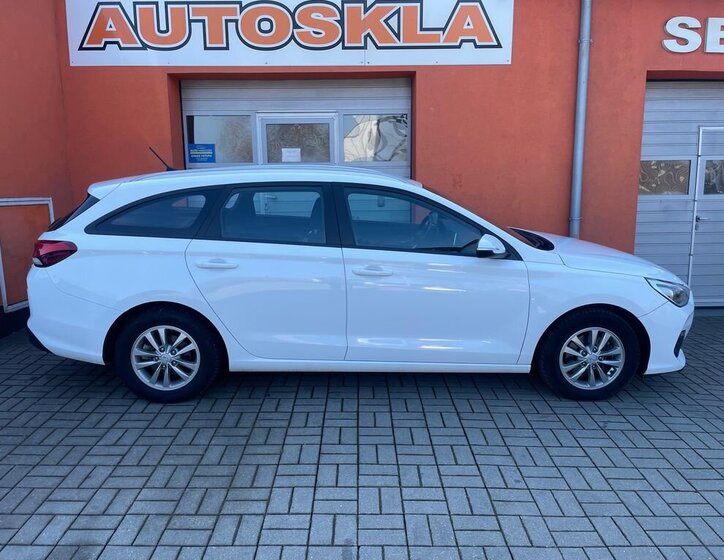 Hyundai i30 Kombi 1,6 l 85 kw