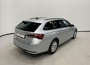 Škoda Octavia Kombi 1,5 l 85 kw