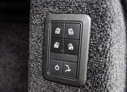 Land Rover Range Rover SUV 4,4 l 250 kw