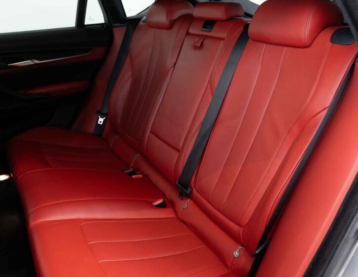 BMW X6 21