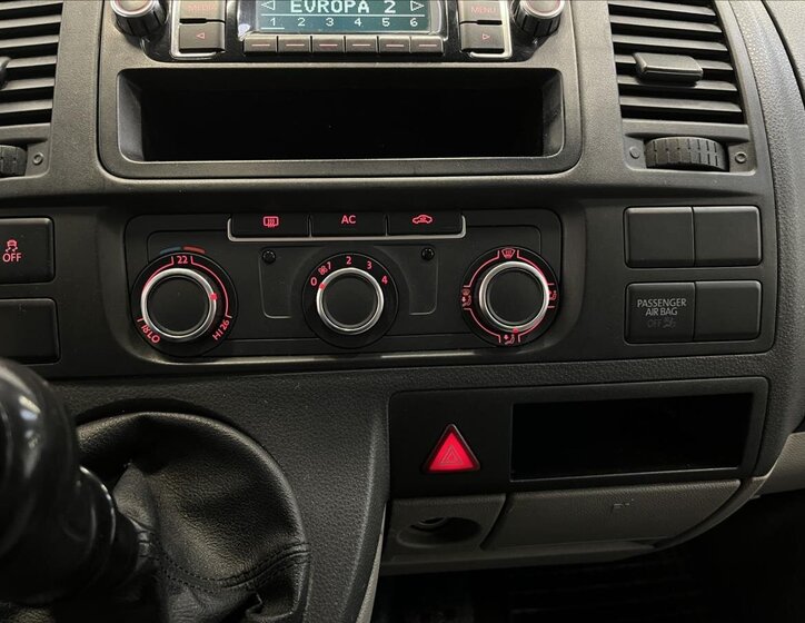 Volkswagen Transporter Skříň 2,0 l 75 kw