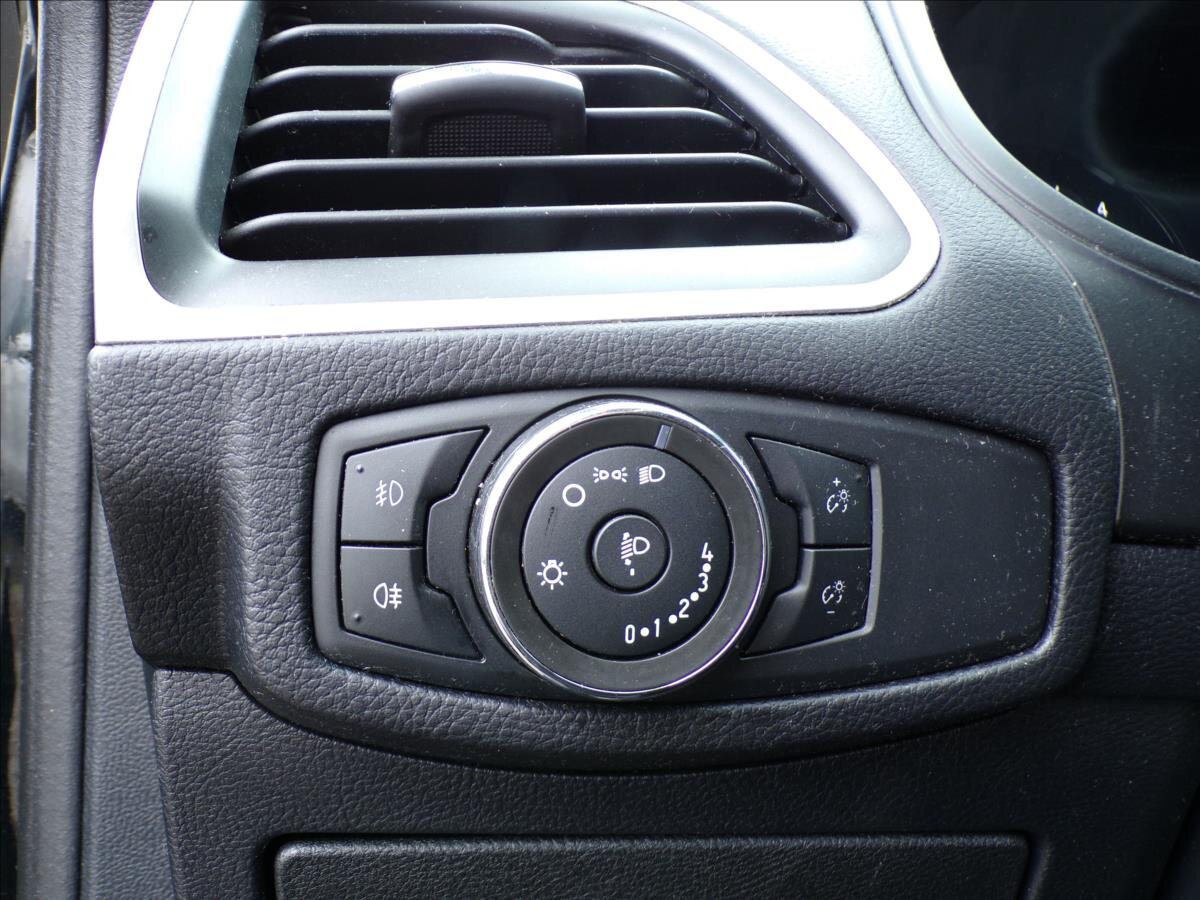 Ford Galaxy Kombi 2,0 l 110 kw