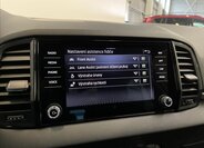 Škoda Karoq SUV / Terénní 1,5 l 110 kw