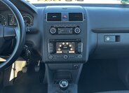Volkswagen Touran MPV 1,2 l 77 kw