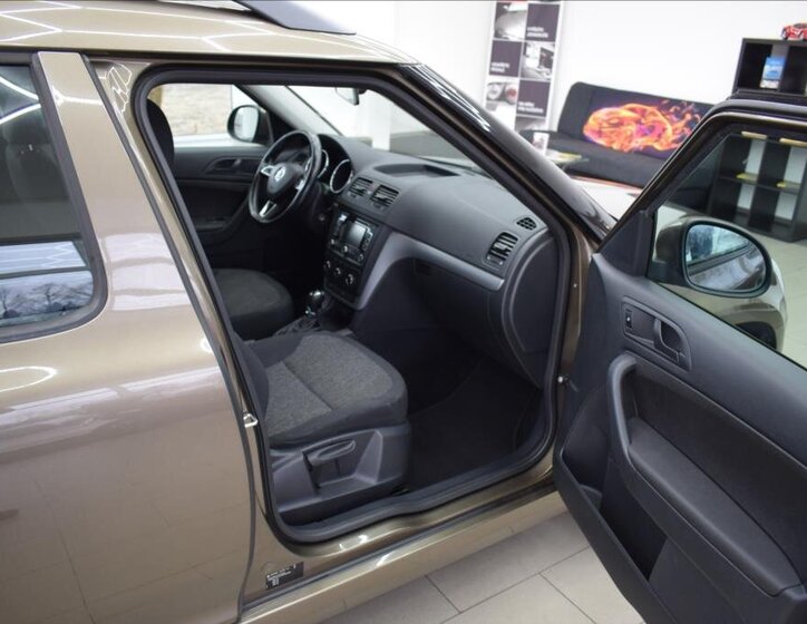 Škoda Yeti SUV / Terénní 1,2 l 77 kw