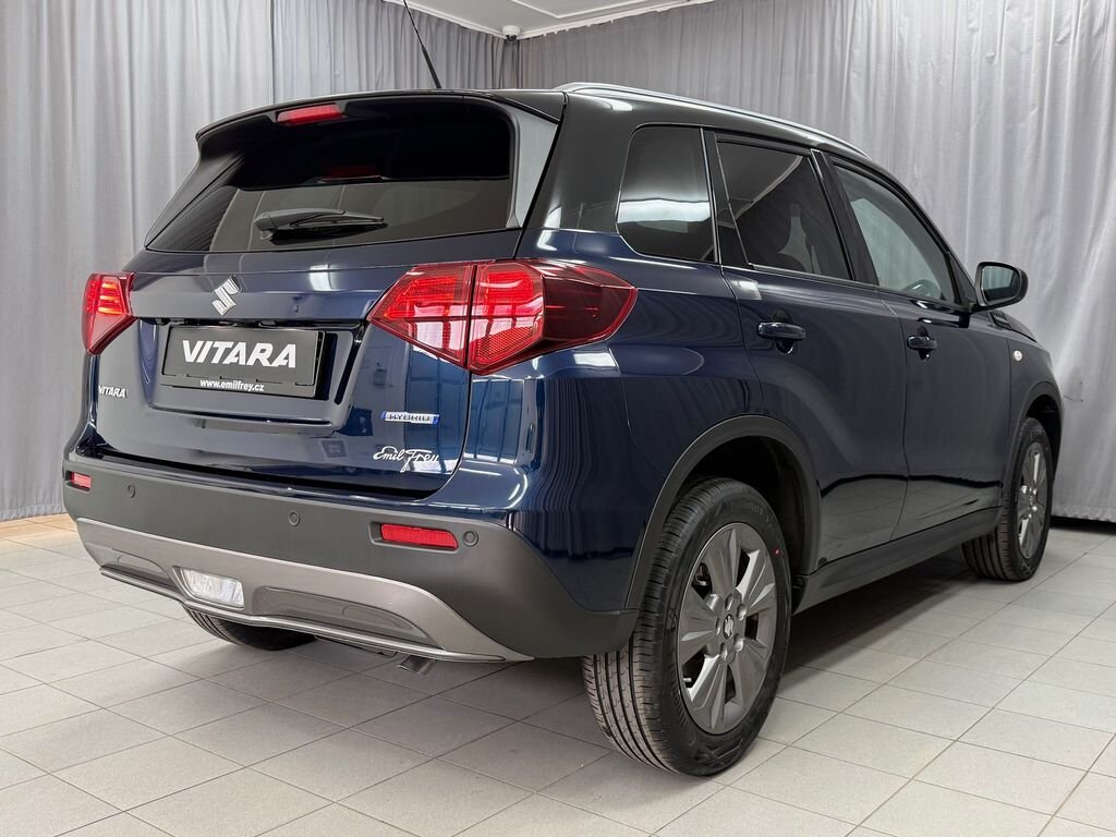 Suzuki Vitara SUV / Terénní 1,4 l 81 kw