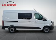 Nissan Interstar 4