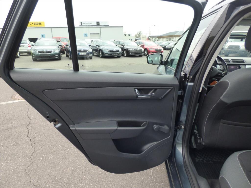 Škoda Fabia Kombi 999,0 81 kw