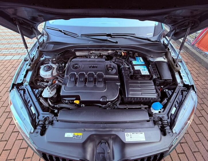 Škoda Superb Liftback 2,0 l 110 kw