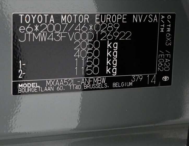 Toyota RAV4 SUV 2,0 l 129 kw