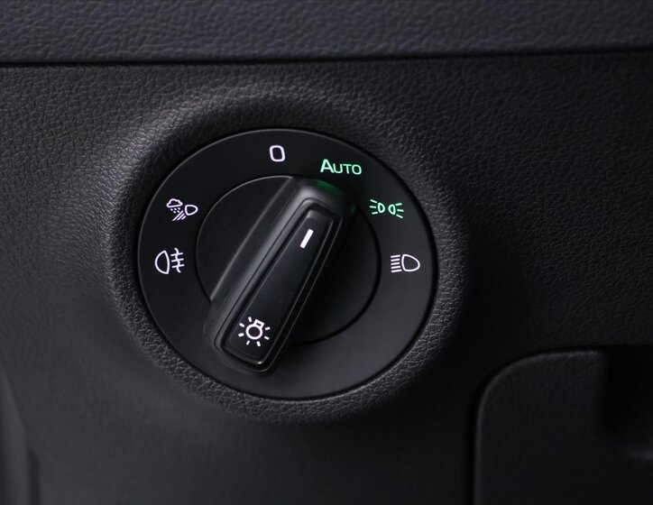 Škoda Karoq SUV 2,0 l 110 kw