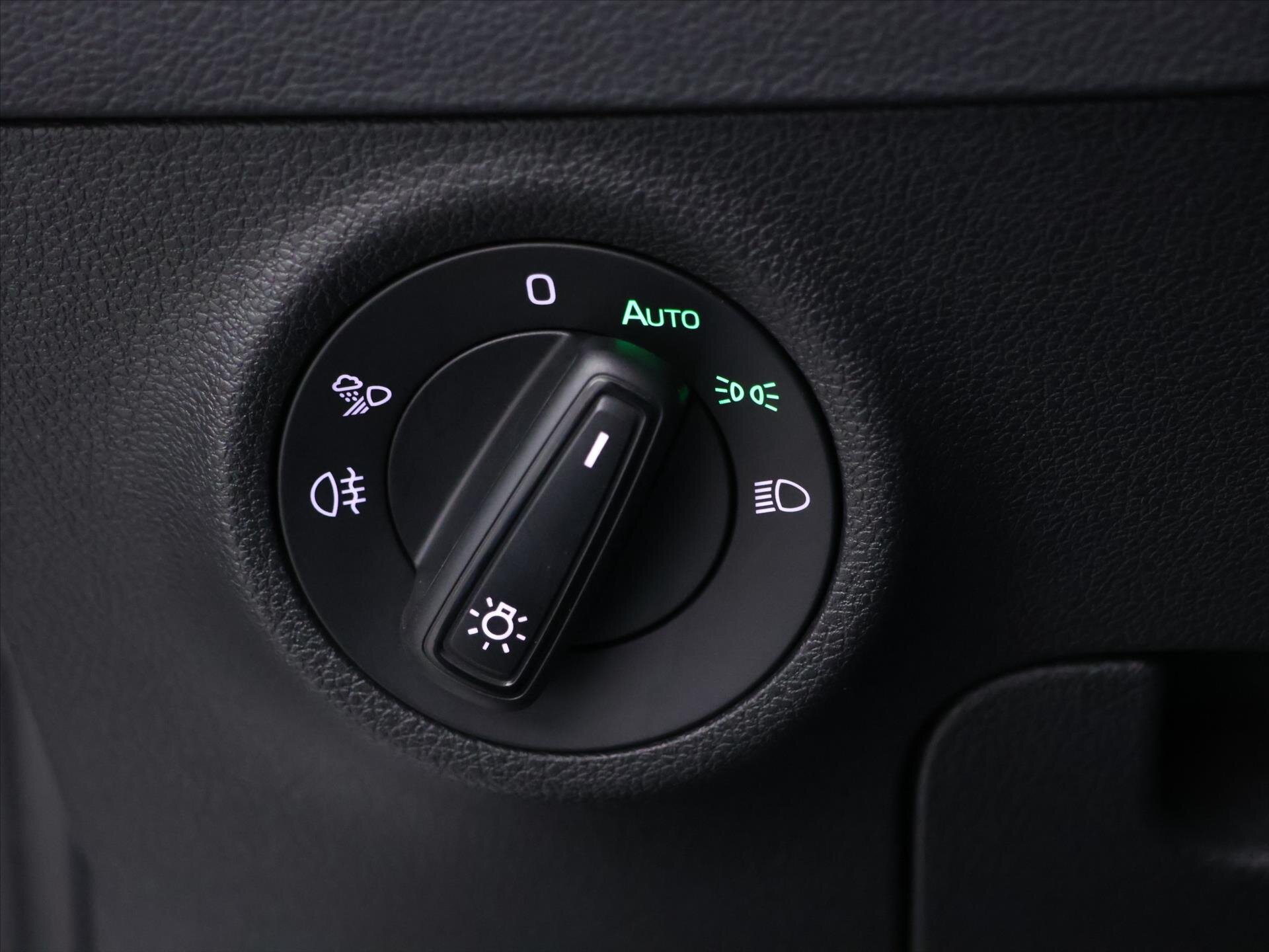 Škoda Karoq SUV 2,0 l 110 kw