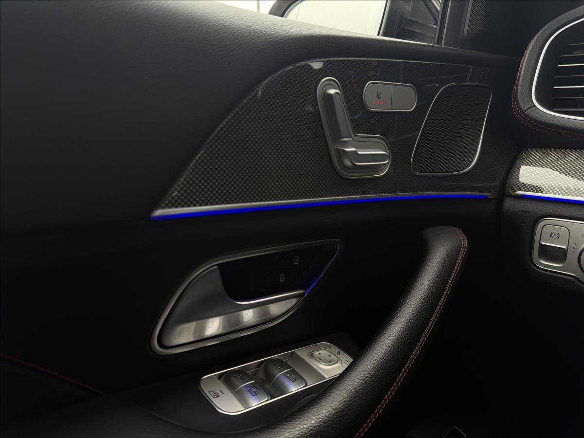 Mercedes-Benz GLE SUV / Terénní 3,0 l 320 kw