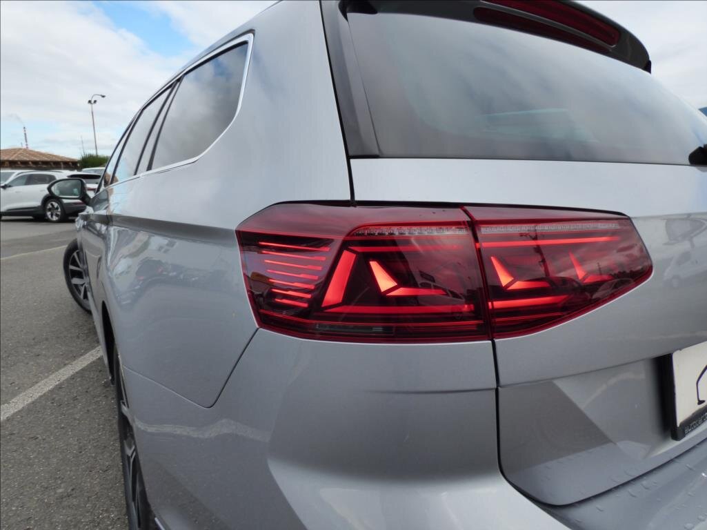 Volkswagen Passat Kombi 1,4 l 115 kw