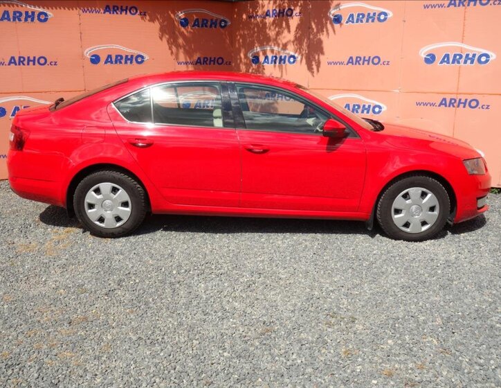 Škoda Octavia Liftback 1,6 l 81 kw