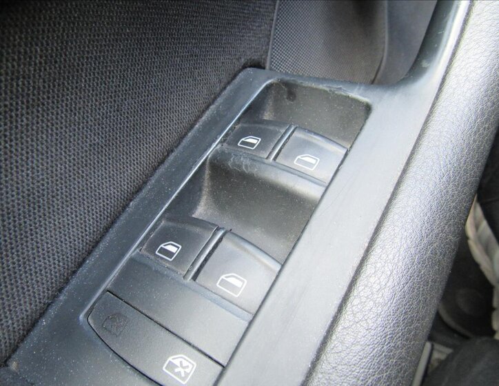 Audi A6 Kombi 2,7 l 140 kw