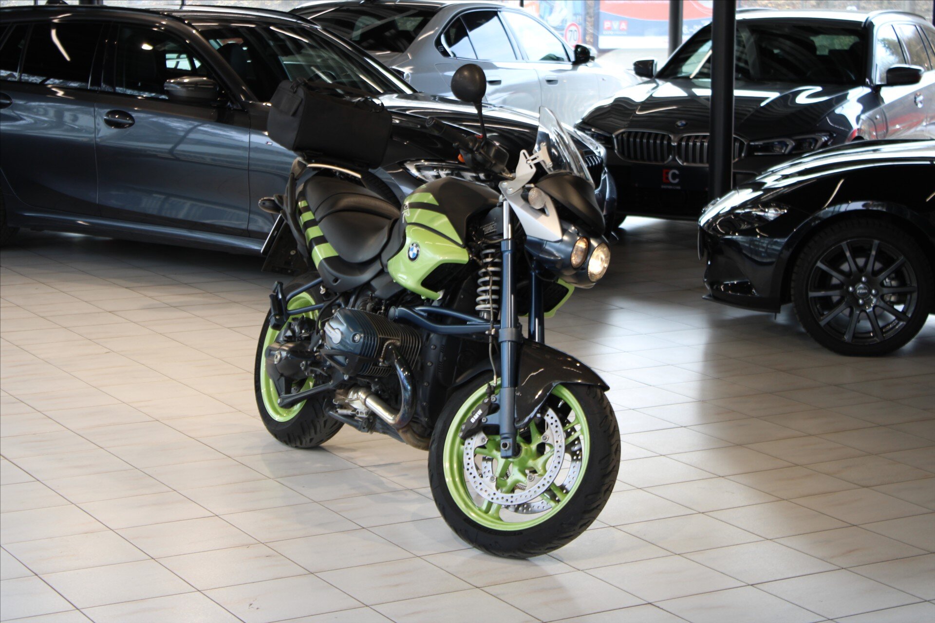 BMW Ostatní Ostatní 1,1 l 62 kw