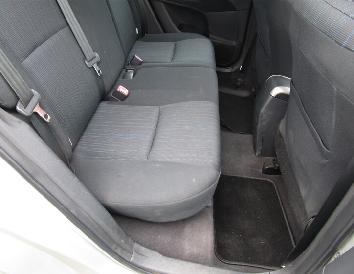 Toyota Auris 21