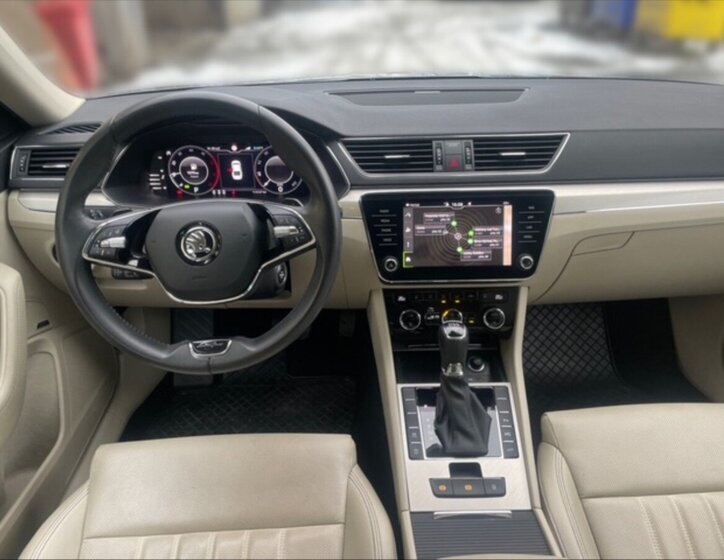 Škoda Superb Liftback 2,0 l 110 kw