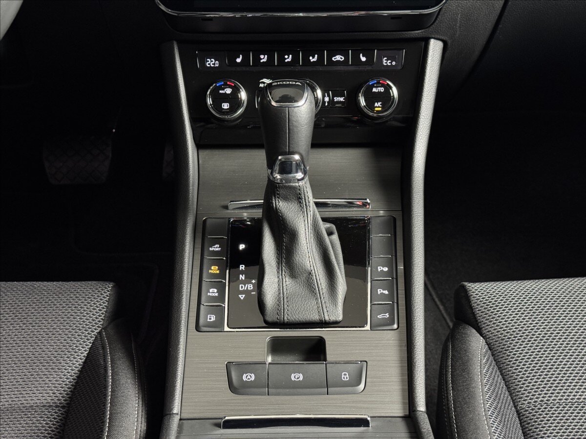 Škoda Superb Kombi 1,4 l 160 kw