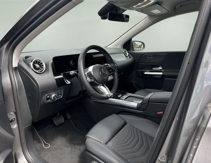 Mercedes-Benz Třídy B 9