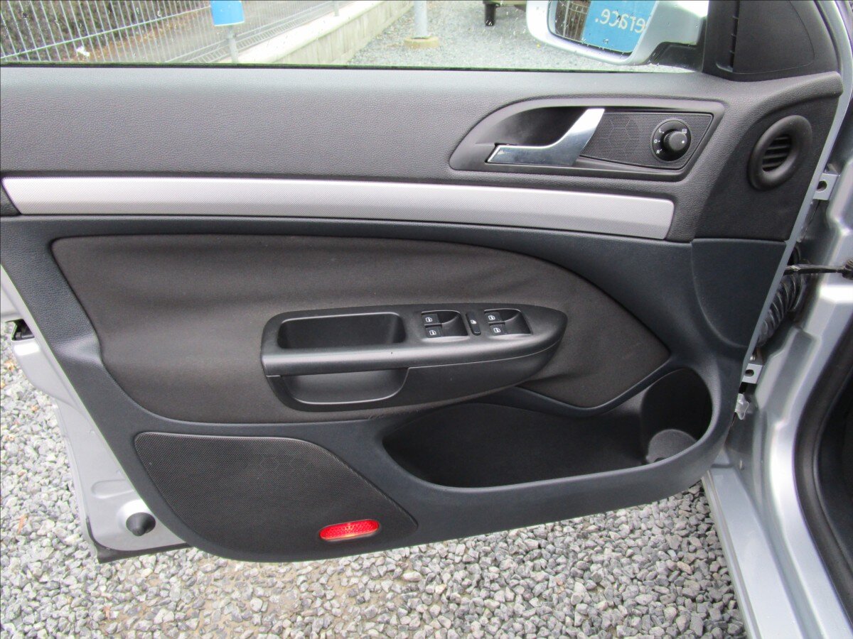 Škoda Octavia Liftback 1,6 l 77 kw