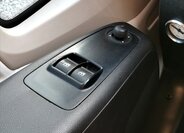 Peugeot Boxer Valník 2,2 l 110 kw