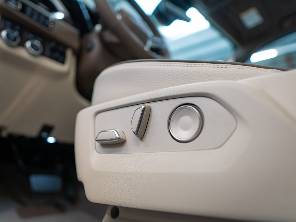 GMC Yukon SUV 6,2 l 313 kw