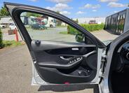 Mercedes-Benz Třídy C 9