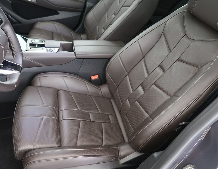 DS Automobiles DS4 Hatchback 1,6 l 132 kw