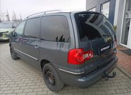 Volkswagen Sharan MPV 2,0 l 103 kw
