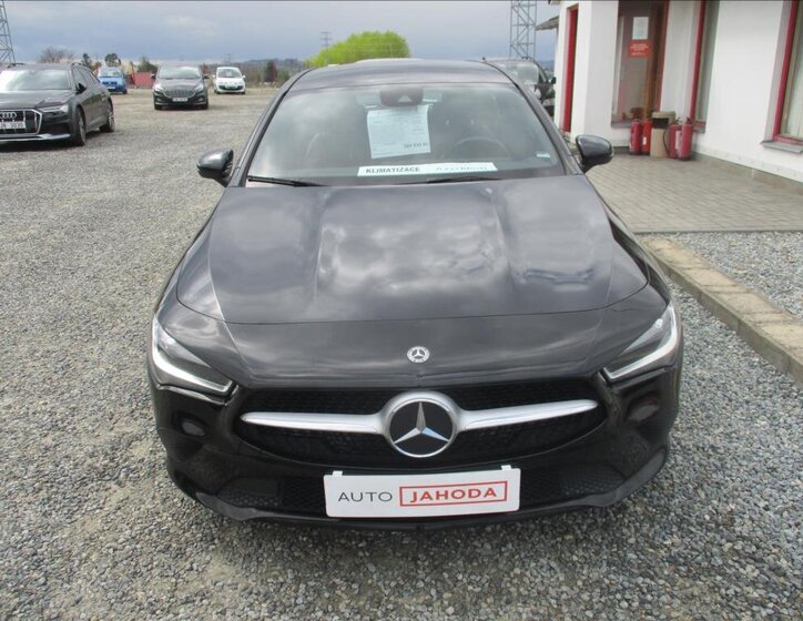 Mercedes-Benz CLA Kombi 1,5 l 85 kw