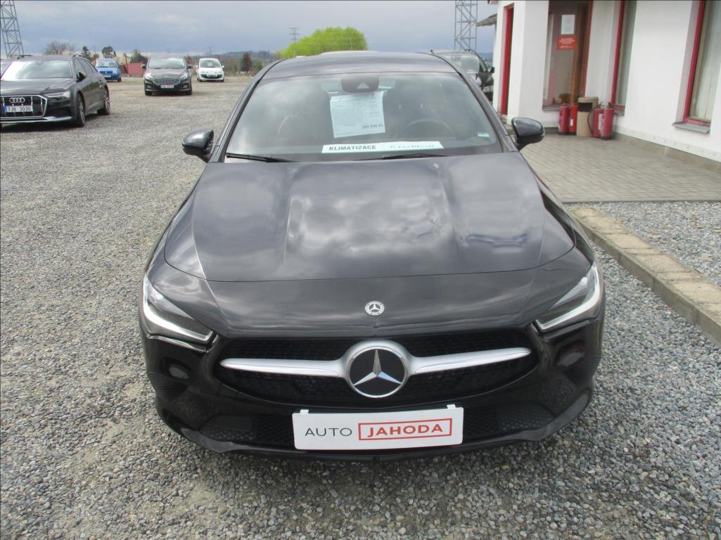 Mercedes-Benz CLA Kombi 1,5 l 85 kw