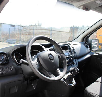 Renault Trafic 9