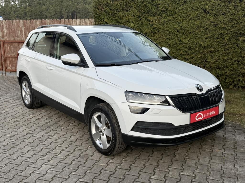 Škoda Karoq SUV / Terénní 1,6 l 85 kw