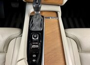 Volvo XC90 SUV 2,0 l 173 kw