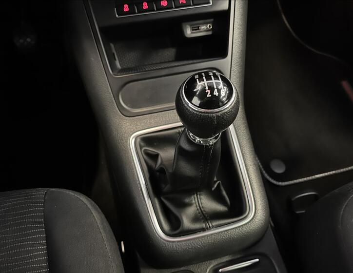 Volkswagen Tiguan 14