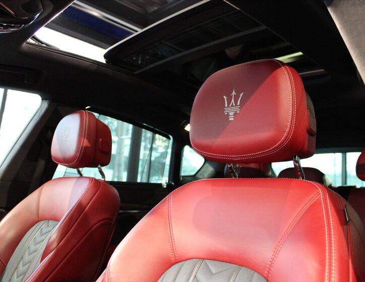 Maserati Levante SUV / Terénní 3,0 l 316 kw