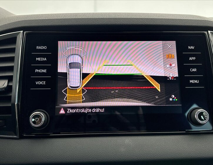 Škoda Karoq SUV / Terénní 1,5 l 110 kw