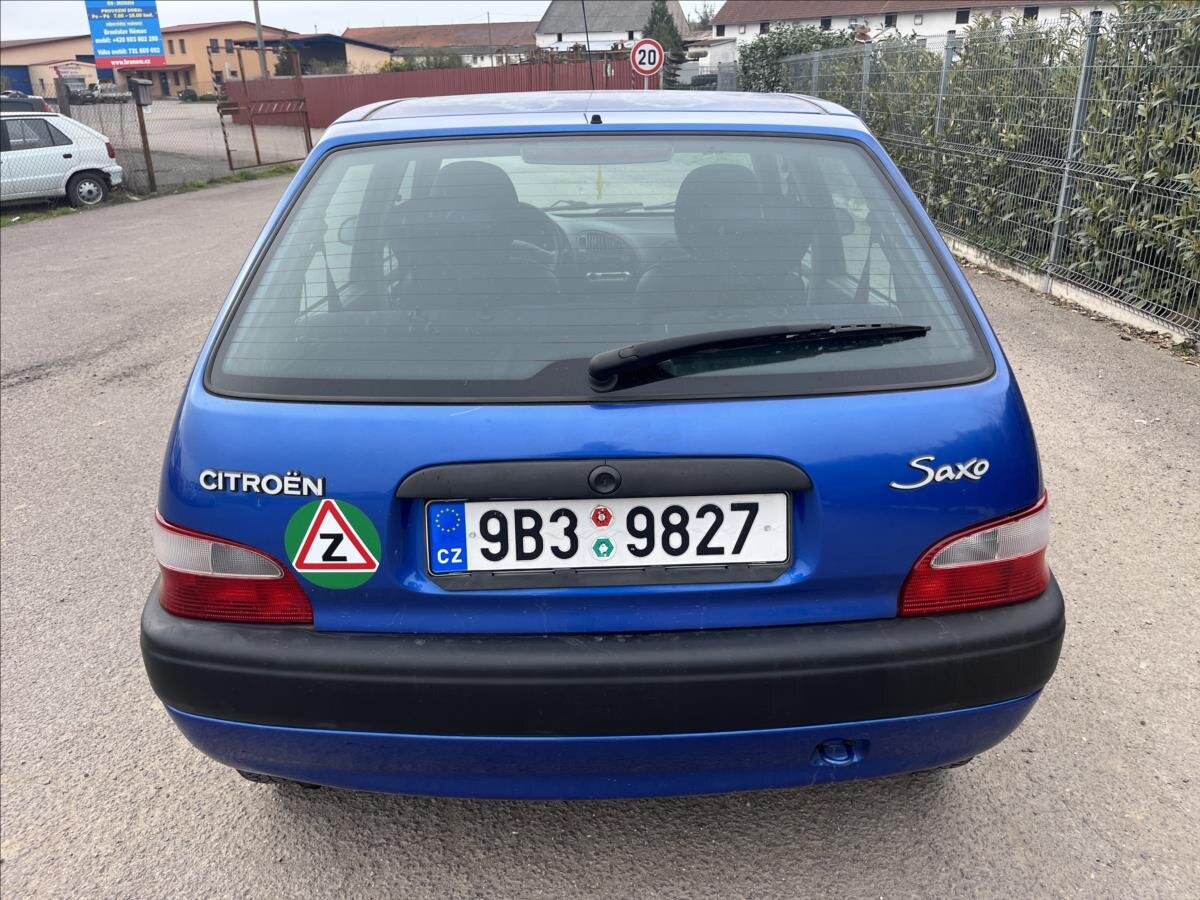 Citroën Saxo Hatchback 1,1 l 40 kw
