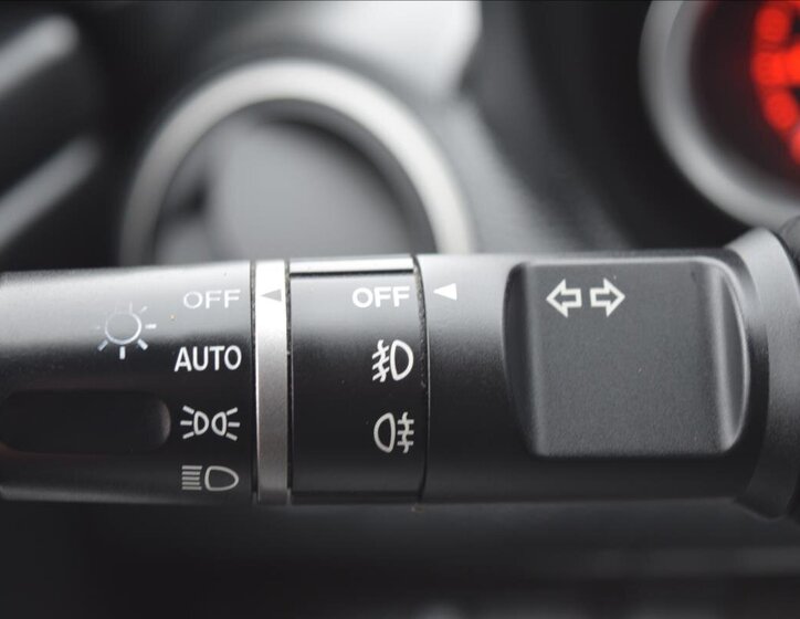 Mazda 6 Liftback 2,0 l 103 kw