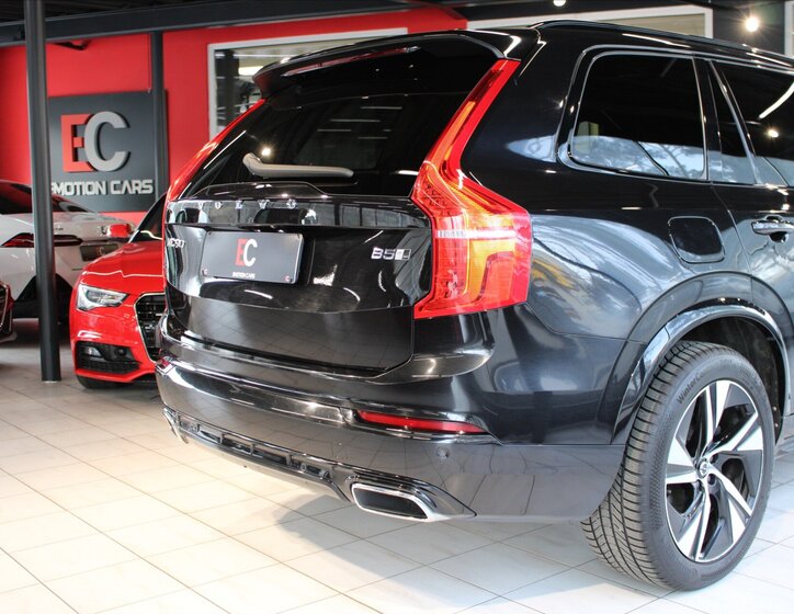 Volvo XC90 SUV / Terénní 2,0 l 173 kw