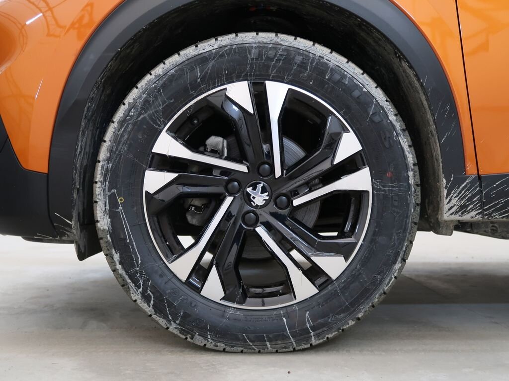 Peugeot 2008 SUV 1,2 l 74 kw