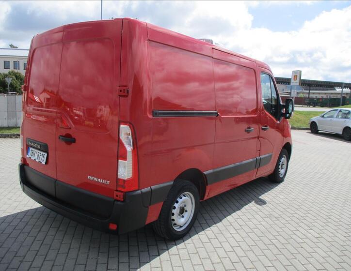 Renault Master 4