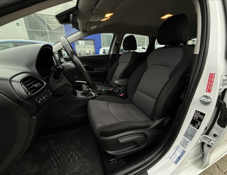 Hyundai i30 Kombi 1,6 l 85 kw