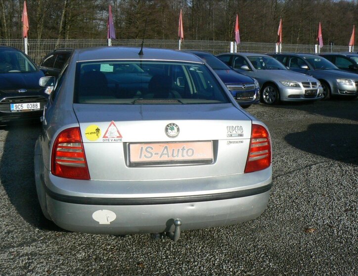 Škoda Superb Sedan 1,9 l 74 kw